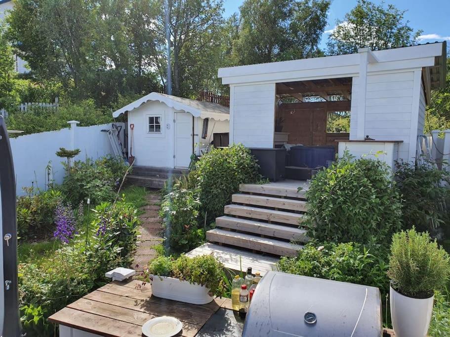 Hoy Standard. Mye For Pengene. Gratis Velkomstgave Narvik Kültér fotó